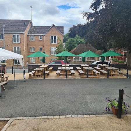 Hotel Hen House Cannock Esterno foto